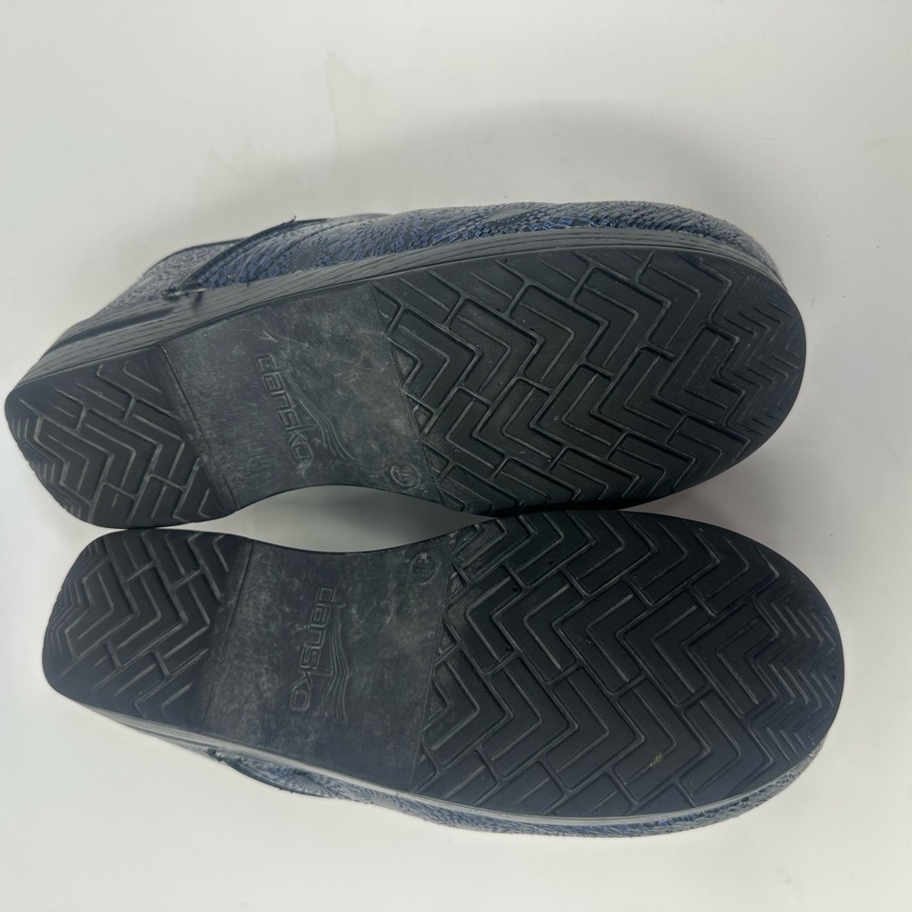 Dansko Professional Clogs Women's EUR 39 US 8.5 Blue Medallion - Picture 13 of 13